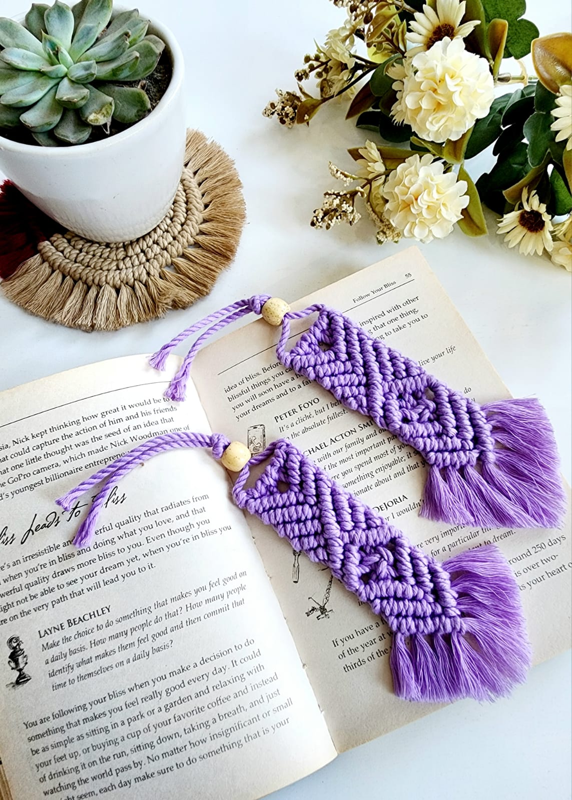 LuxeNest Bookmarks