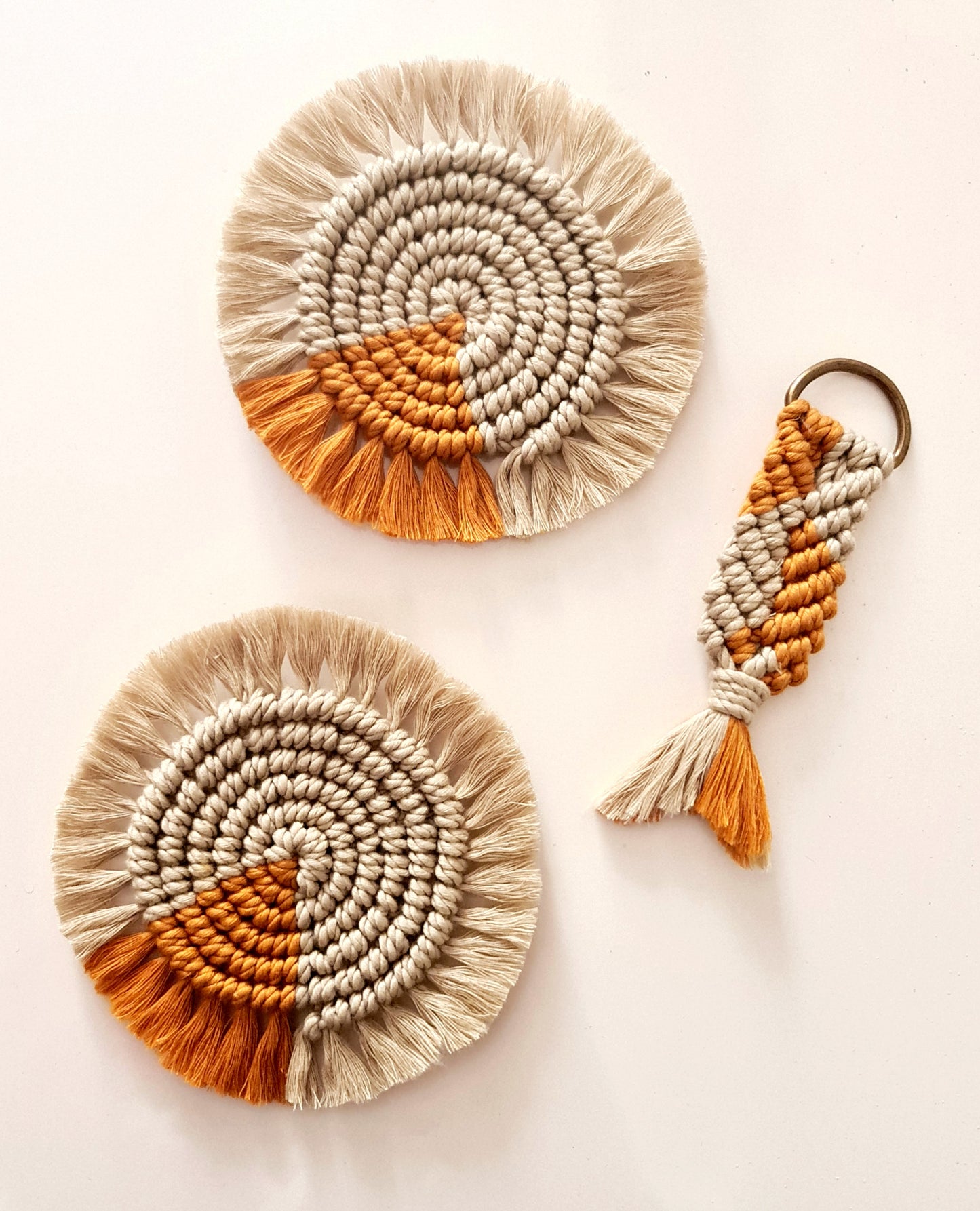 White and Yellow Round Coaster and Key Chain (Set of 3)